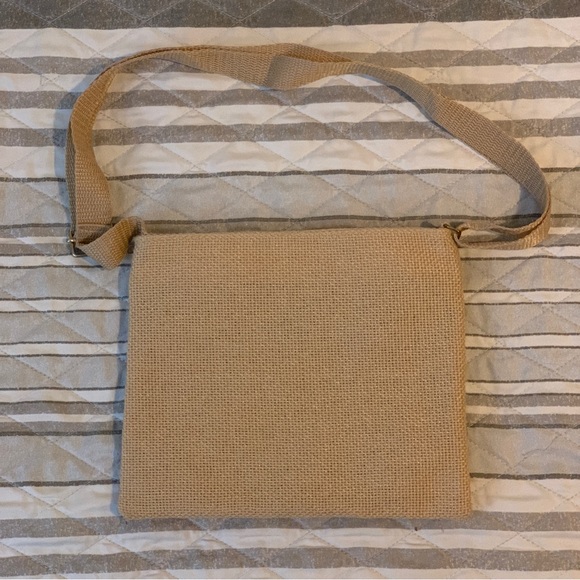 Frida Kahlo Black Floral Handmade Bag - Picture 2 of 7